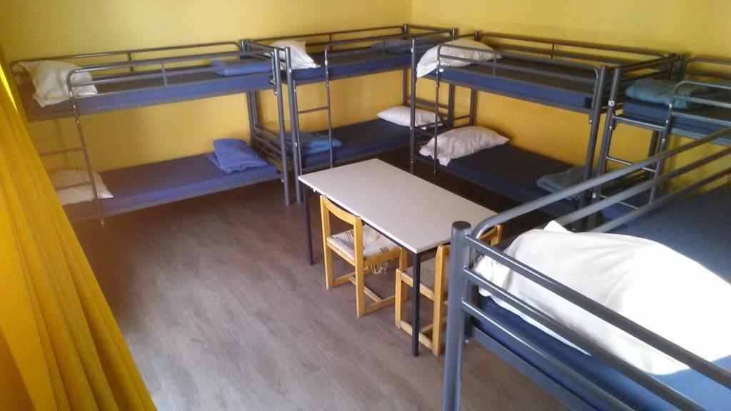 Van Gogh Youth Hostel City Centre Saint-Josse-ten-Noode Buitenkant foto