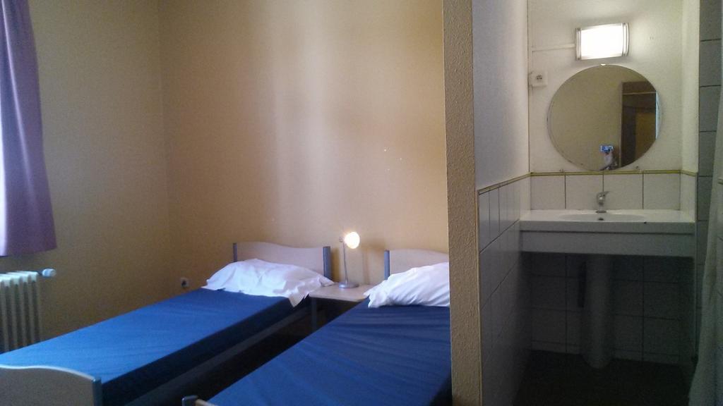 Van Gogh Youth Hostel City Centre Saint-Josse-ten-Noode Buitenkant foto