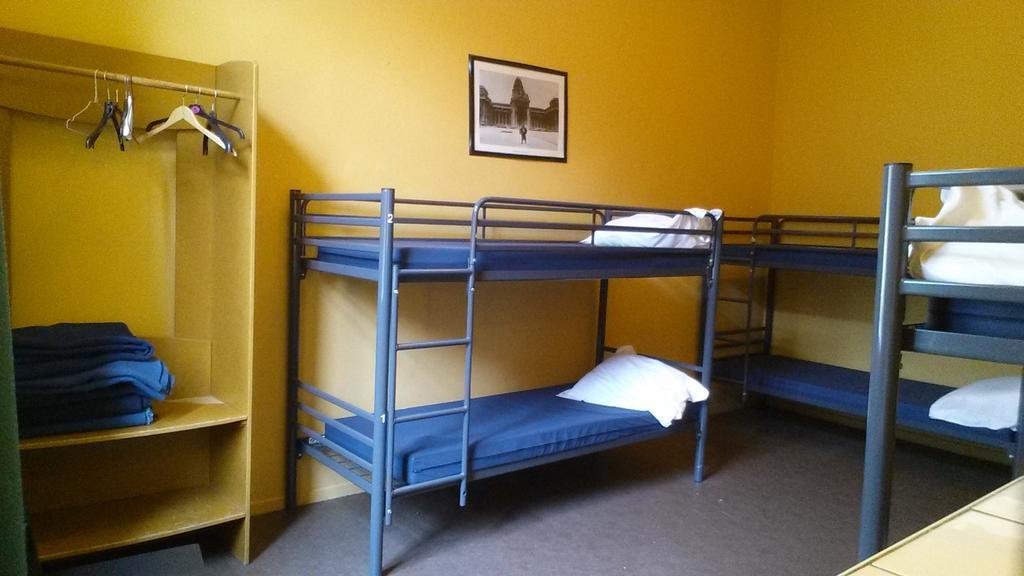 Van Gogh Youth Hostel City Centre Saint-Josse-ten-Noode Buitenkant foto