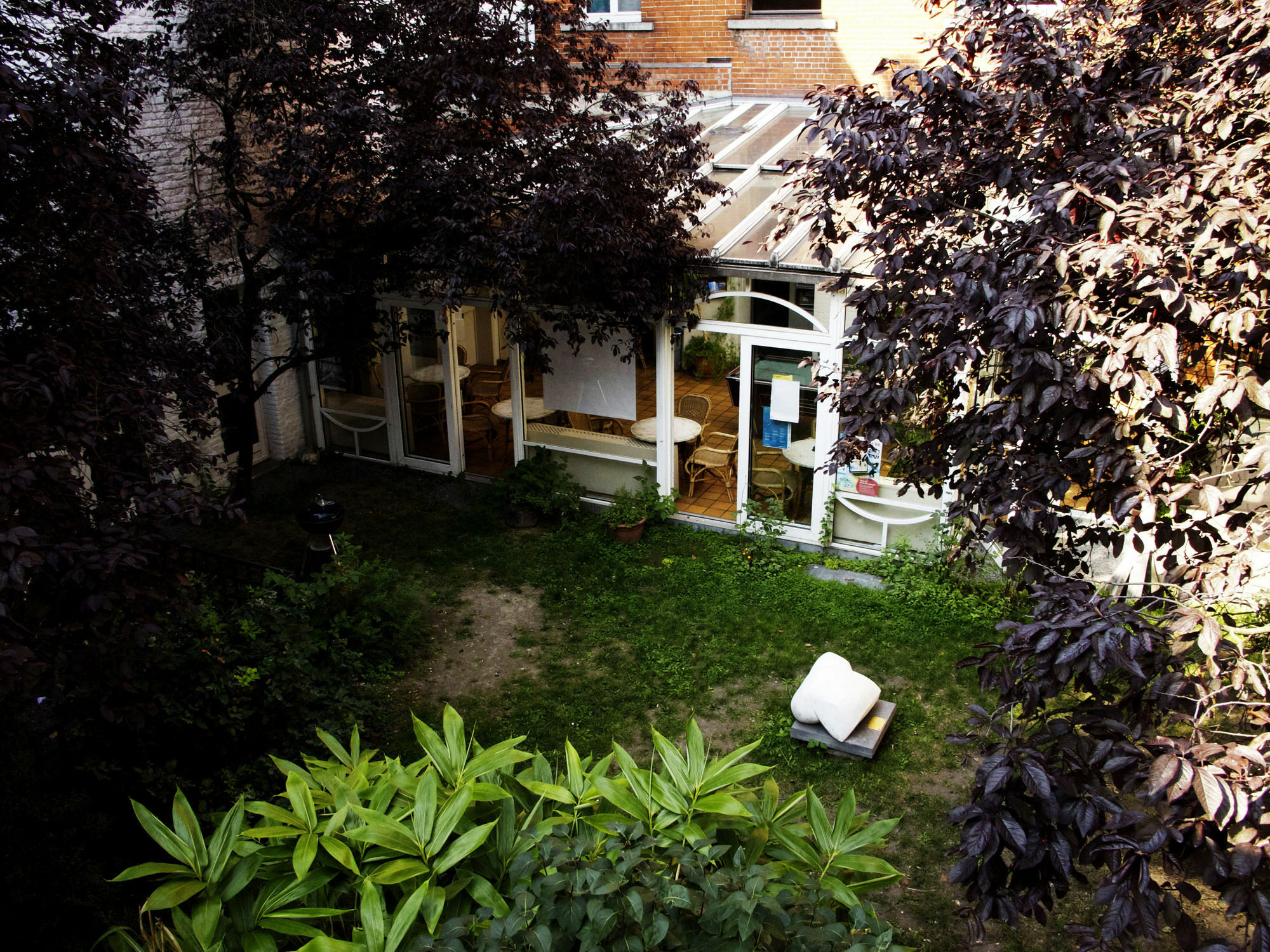 Van Gogh Youth Hostel City Centre Saint-Josse-ten-Noode Buitenkant foto